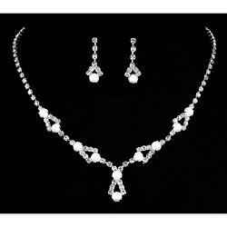 Style Plus - Rhinestone & Pearl Set